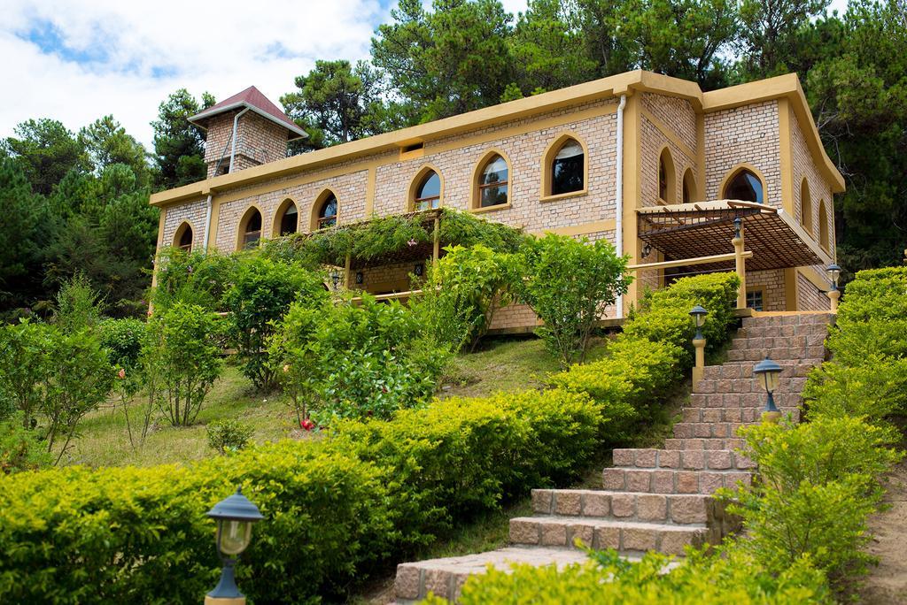 Le Chateau Du Lac De Mantasoa Esterno foto
